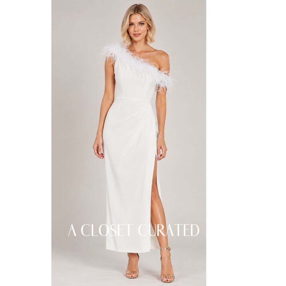 Mac Duggal One Shoulder Feather Trimmed Maxi Dress 0 White NWT Style 68147